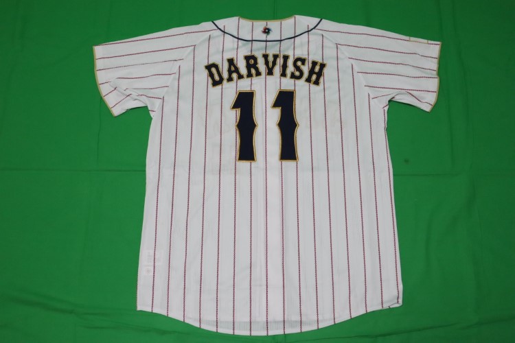 Got the last Japanese Darvish Jersey that they had at the store