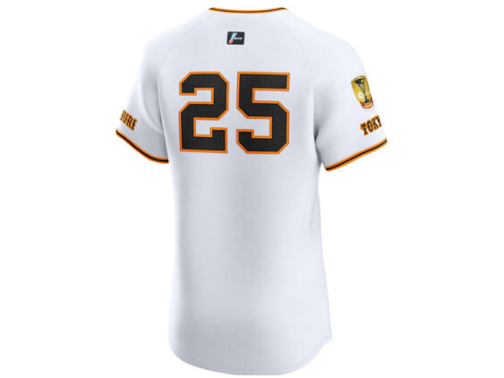 2025 Tokyo Yomiuri Giants Player Issue Jersey Home Okamoto #25