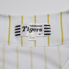 Hanshin Tigers 2026年公式ファンクラブジャケット　XOサイズ 阪神タイガース公式ファンクラブ入会、それからいろいろなグッズなど