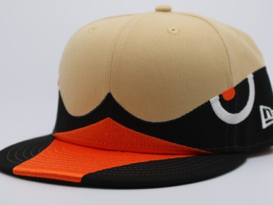 1989-1992 Fukuoka Daiei Hawks Classic Helmet Design Flat Cap New Era 59FIFTY
